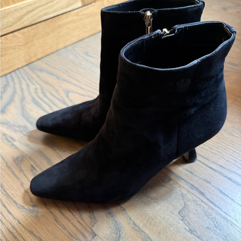 Sam Edelman Elegant Black Women's Ankle Boots size 9  suede. GUC. - Picture 5 of 6